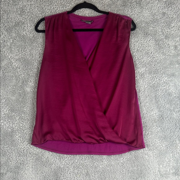 Vince V Neck Sleeveless Fuchsia Wrap Top Women’s Size XS - Picture 1 of 15